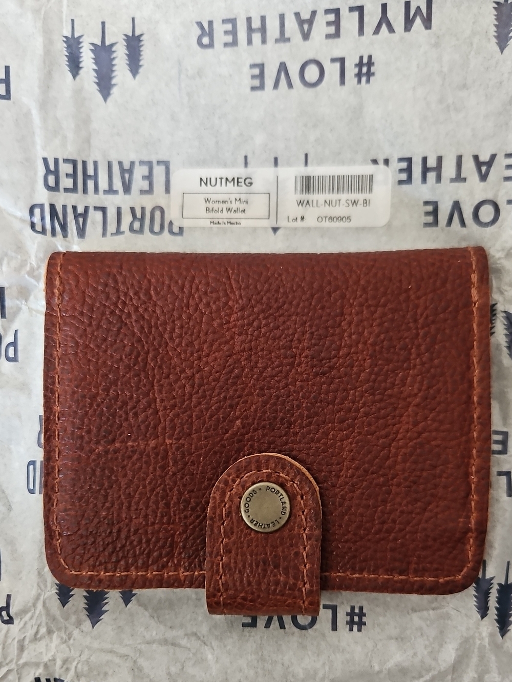 Portland Leather Goods Mini Bifold Wallet Nutmeg Brown NEW
